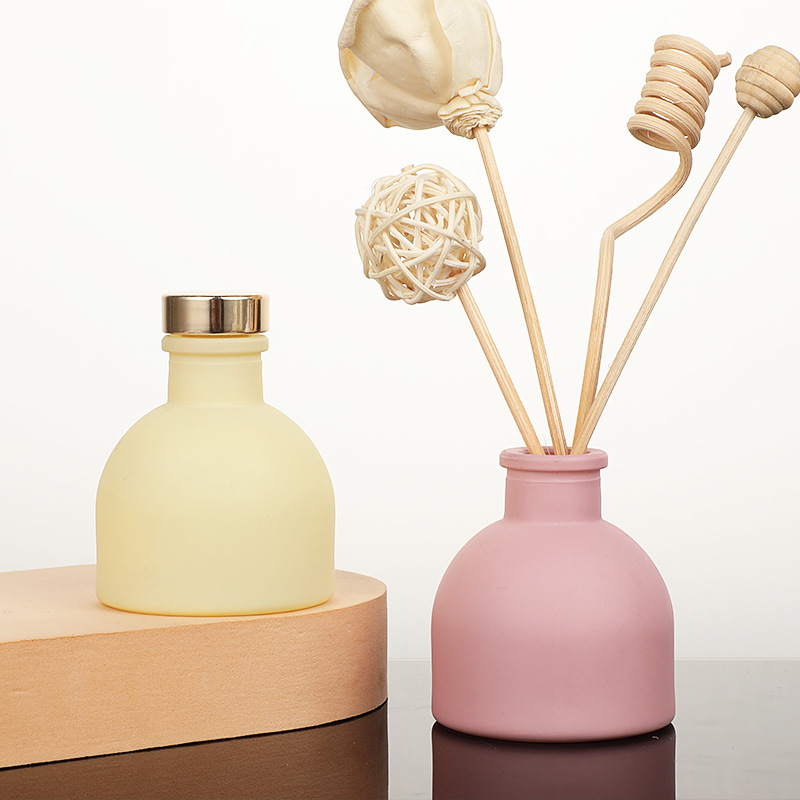1pc 50ml 빈 핑크/화이트/옐로우/블랙 아로마 디 - Home Fragrance H&M 리뷰 및 가격